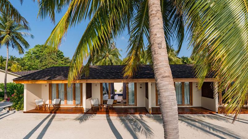 فيلا بين أشجار النخيل، Fiyavalhu Maldives