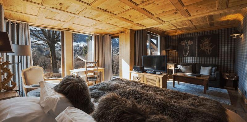 جناح جونيور، لي فيرم دو ماري