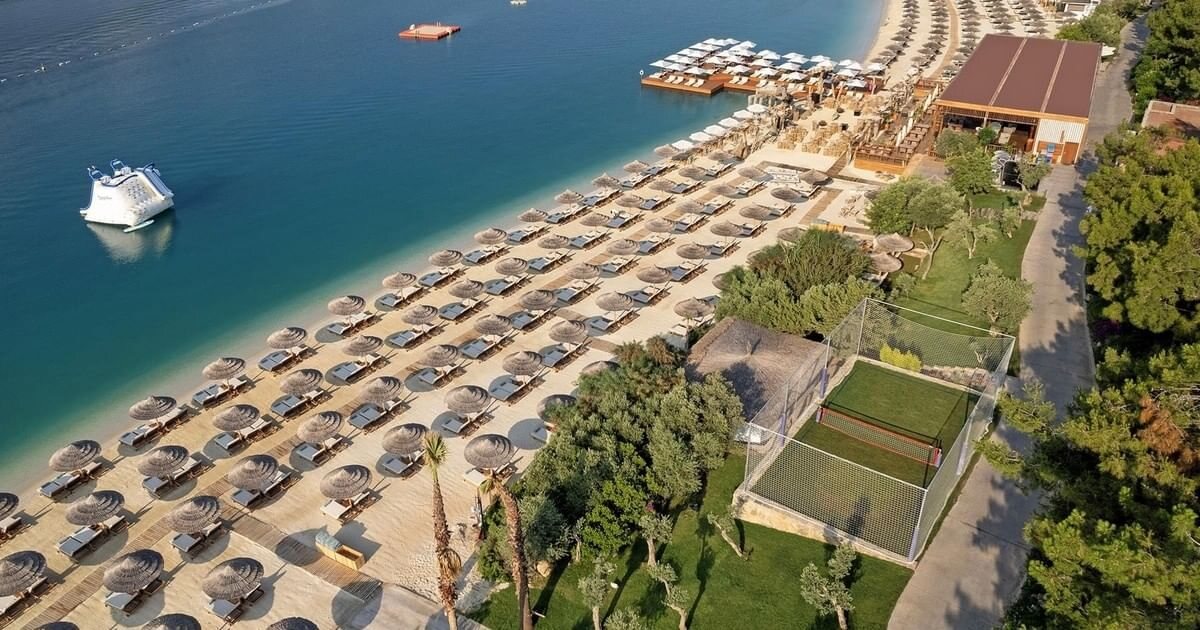 منظر من الجو للشاطئ، تايتانيك لاكشري كولكشن بودروم