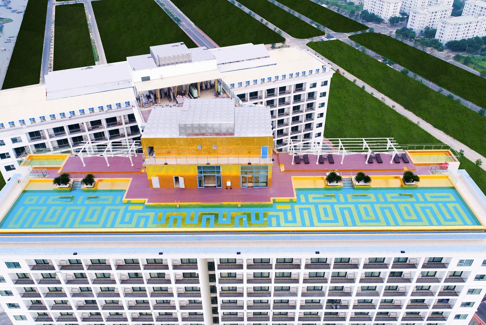المسبح على السطح، Wyndham Danang Golden Bay