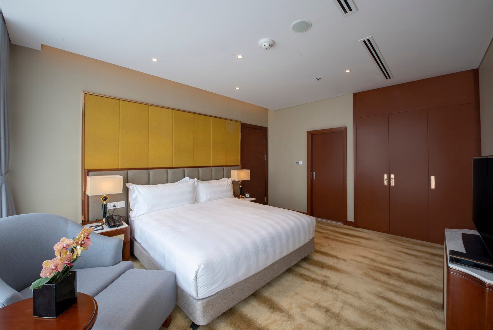 جناح جونيور، Wyndham Garden Hanoi